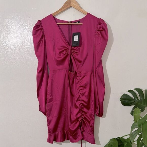 Fashion Nova satin mini dress NWT - Picture 3 of 5